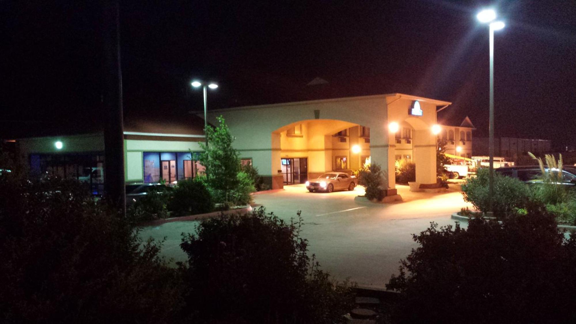 Days Inn By Wyndham Childress Kültér fotó