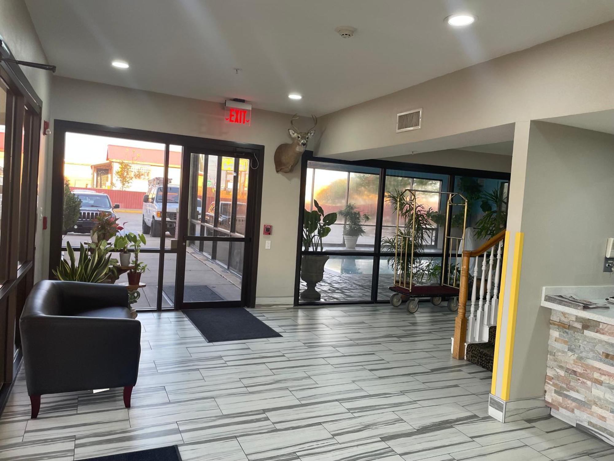 Days Inn By Wyndham Childress Kültér fotó